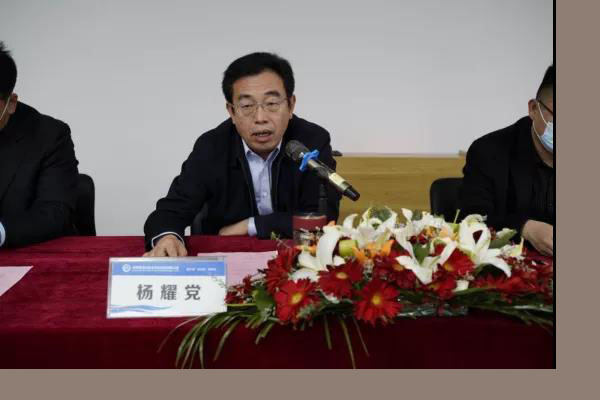 新起點上鑫跨越，新征程奔鑫未來——鑫安利集團召開2021年度工作總結暨先進表彰會